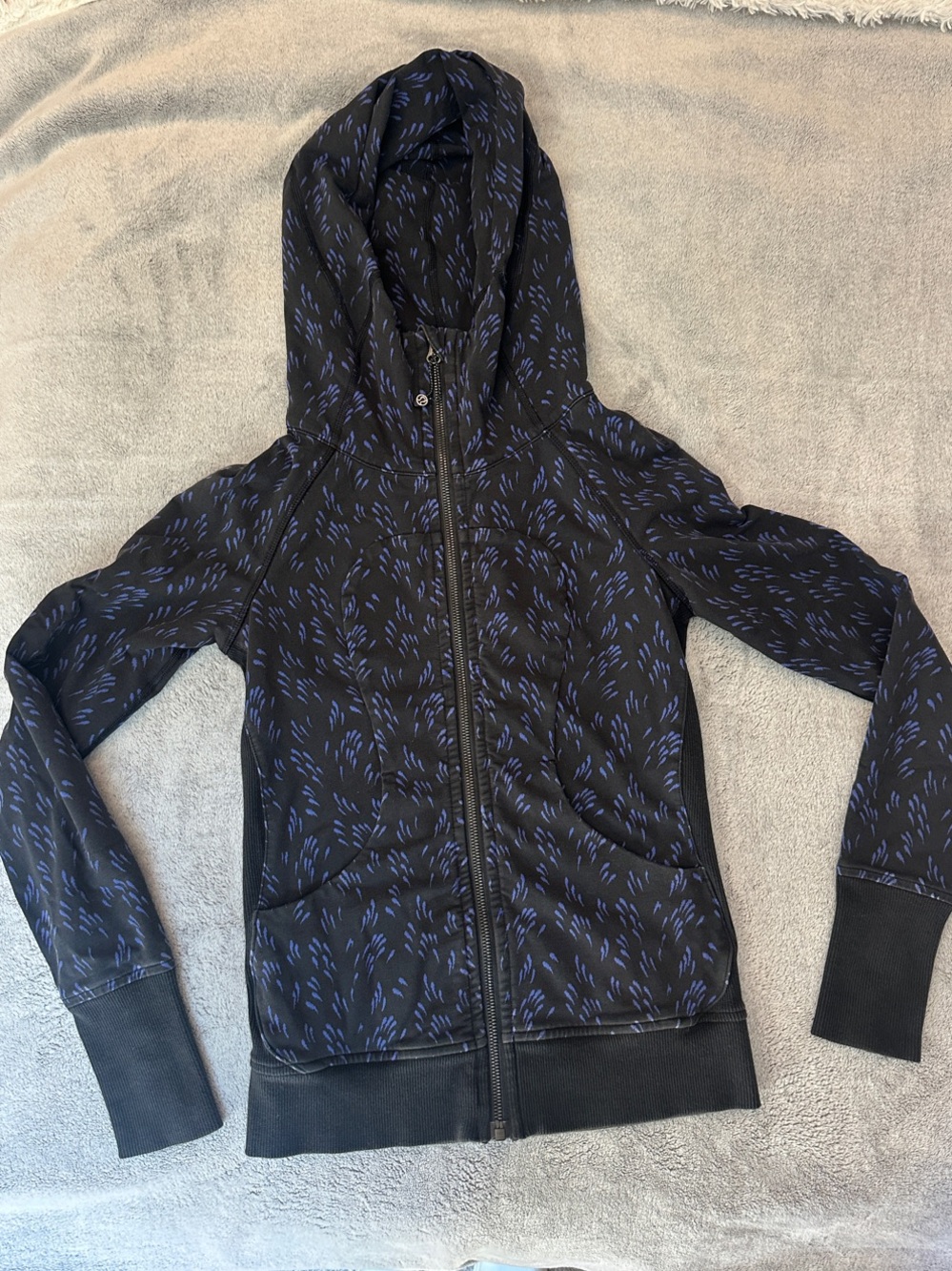 lululemon Black Scuba Jacket with Blue Print